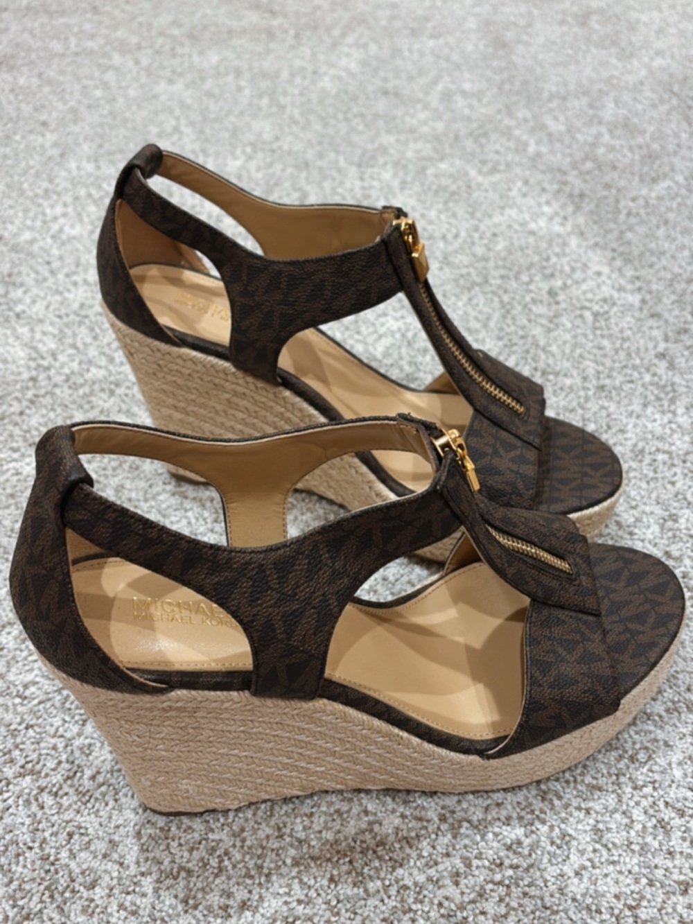 Michael by Michael Kors Women’s Heel Wedges in Size 9, Great Condition!